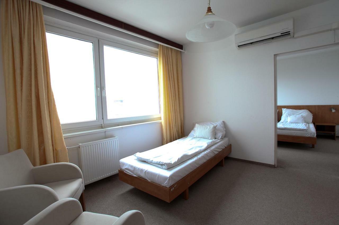 Aranypart Hotel Siófok Exterior foto