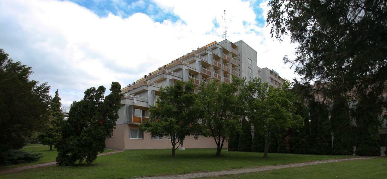 Aranypart Hotel Siófok Exterior foto